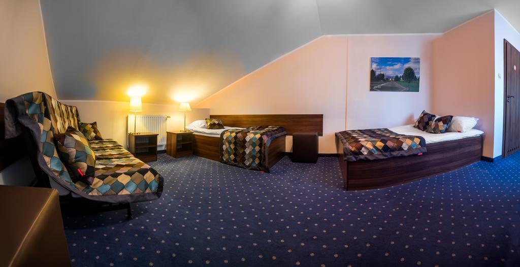 Hotel Colnus Kolno  المظهر الخارجي الصورة